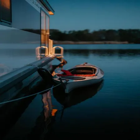 Havel River Houseboat *