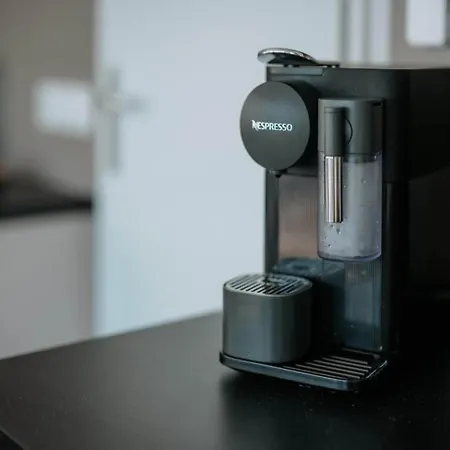 Havel River Houseboat Πλωτό κατάλυμα *